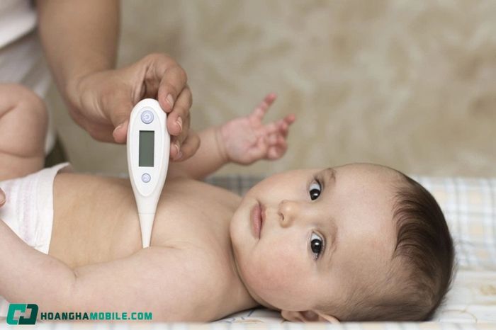 nhiet-do-binh-thuong-cua-tre-so-sinh-hinh-minh-hoa