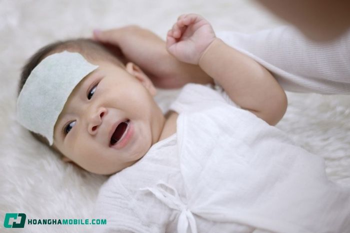 luu-y-khi-dung-thuoc-ha-sot-cho-tre-hinh-minh-hoa