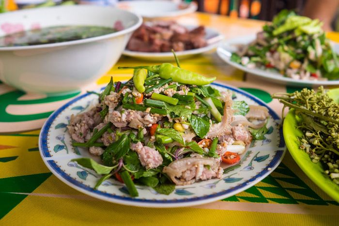 Bí quyết du lịch Pakse: Trải nghiệm ẩm thực đặc sắc xứ Lào