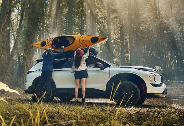 2025-Mitsubishi-Outlander-Trail-Edition 4.jpg