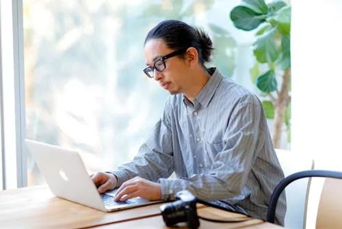 những con giáp gặp may trong công việc dịp cuối tuần này