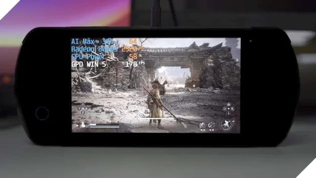 GPD Win 5 chính thức trình làng: Máy chơi game di động trang bị chip AMD Ryzen hiệu năng cao nhưng không đi kèm pin liền khối