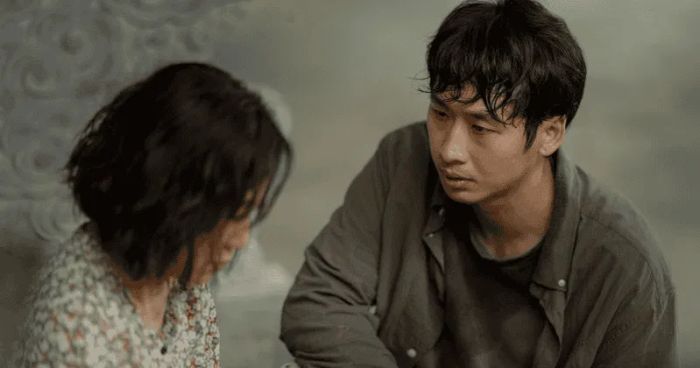 Kết thúc của Mang Mẹ Đi Bỏ vẫn còn nhiều điều chưa được giải đáp