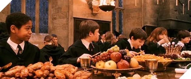 Những cảnh ẩm thực đáng nhớ trong series Harry Potter
