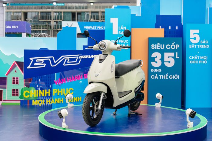 VinFast Evo Grand.jpg