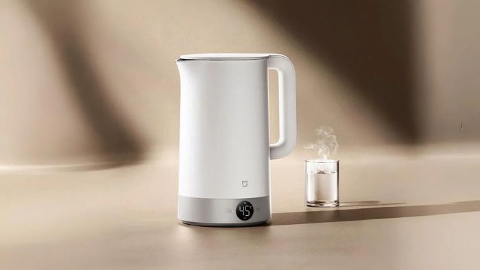 Mijia Thermostatic Electric Kettle 3 Pro có kích thước 217 × 156 × 278 mm và trọng lượng 1.26 kg