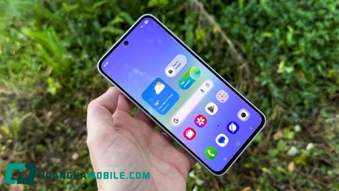 Samsung-A71-gia-bao-nhieu-14