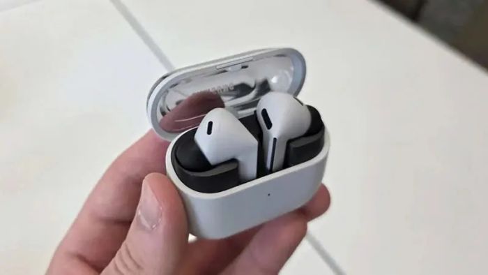 Galaxy-Buds-3-FE-2