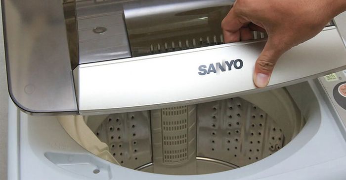 may-giat-sanyo