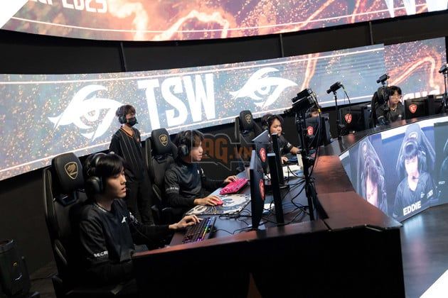 Team Secret Whales thể hiện màn trình diễn ấn tượng và xuất sắc giành chiến thắng