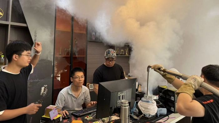 Yếu tố then chốt giúp họ chạm tới thành công này chính là nhờ áp dụng phương pháp làm mát tiên tiến sử dụng helium ở dạng lỏng, một kỷ lục đã được HWBot công nhận.