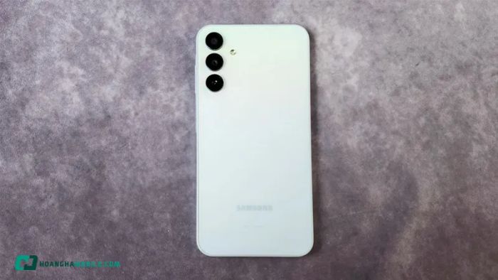 dien-thoai-samsung-a15-2