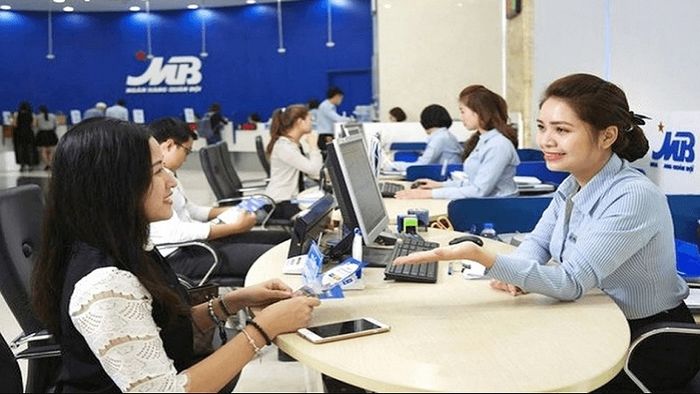 cach-nap-tien-tai-cay-atm-mb-khong-can-the-15