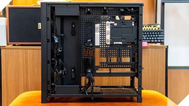 Đánh Giá Corsair Frame 5000D RS ARGB: Thiết Kế Tối Ưu Cho Không Gian Lắp Tản Nhiệt 10
