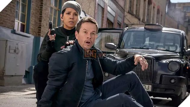 Những hình ảnh đầu tiên của Mark Wahlberg trong tác phẩm Play Dirty
