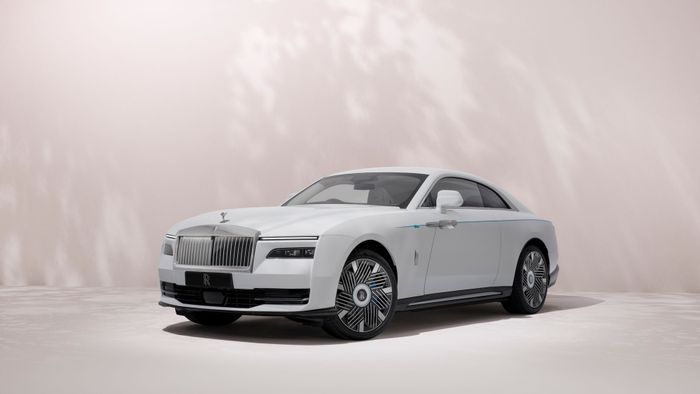 rolls-royce-spectre-inspired-by-primavera-256491_1.jpg