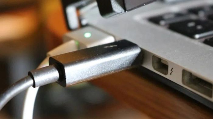 Những đặc tính ưu việt của giao tiếp ThunderBolt