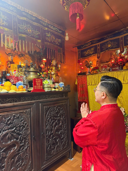 thay phong thuy HN 2.png