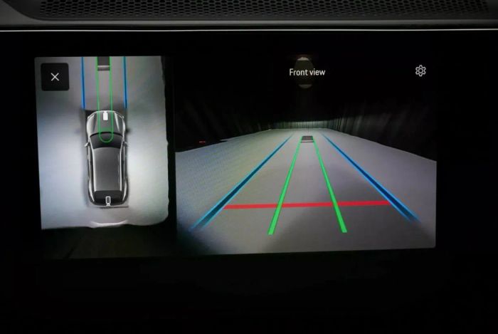 Porsche-Wireless-EV-Charging 4.jpg