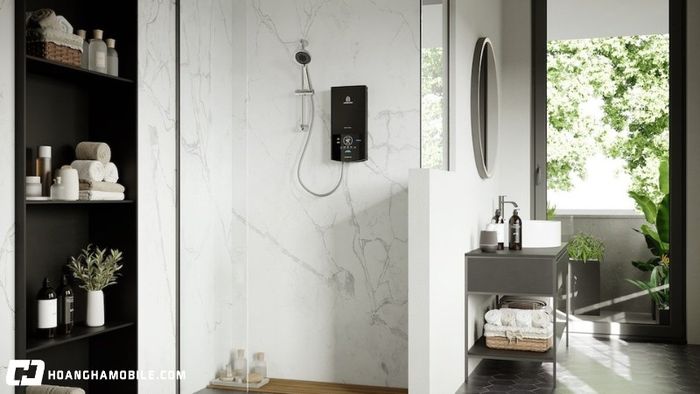 may-nuoc-nong-ariston-xu-xu-nuoc-nao-co-tot-khong-gia-ra-sao-11