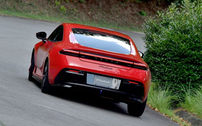 Honda PRELUDE 8.jpg