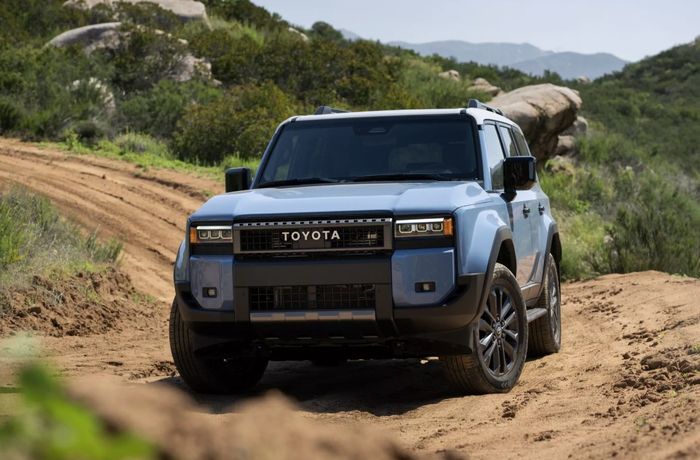 2025_LandCruiser.jpg