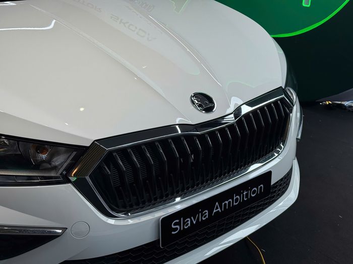 Skoda Slavia (3).jpg