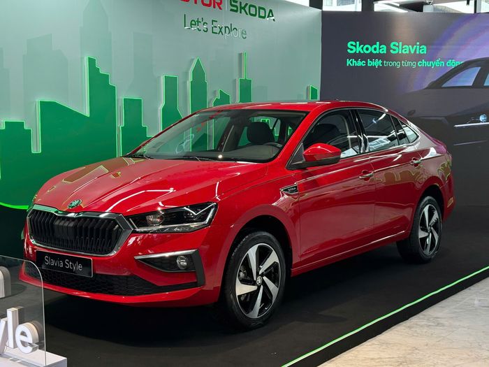 Skoda Slavia (6).jpg