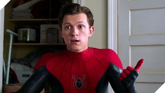Hình ảnh Tom Holland trong tạo hình Spider-Man