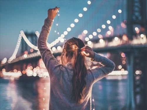 Theo Nho giáo, mọi thứ đã được định sẵn, trong khi theo Phật giáo, mọi thứ đều có thể thay đổi.