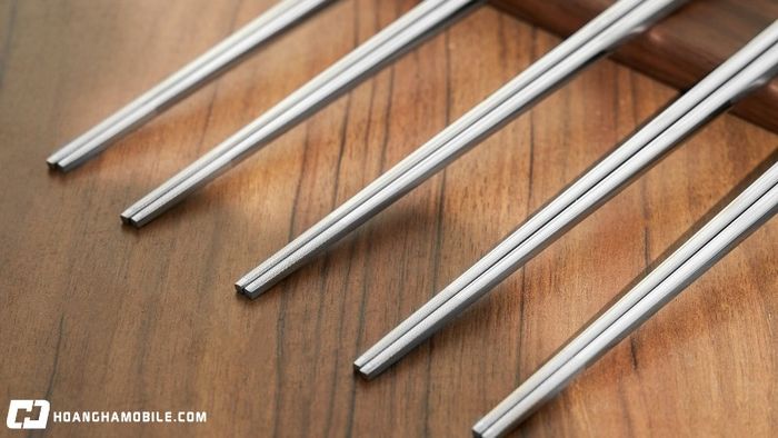 nhung-loai-dua-pho-bien-hien-nay-tren-thi-truong-nen-chon-loai-nao-tot-nhat-6