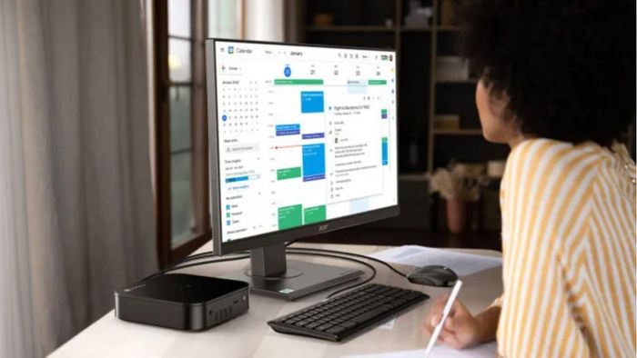 Chromebox CXI6 là bản cao cấp hơn, với nhiều lựa chọn vi xử lý từ Intel Core i3-1305U đến Core i7-150U.