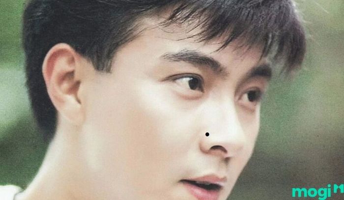 Nốt ruồi ở cánh mũi thường mang đến điềm báo về tài lộc và may mắn