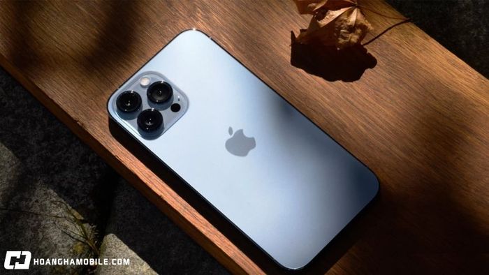 gia-iphone-13-thuong-cap-nhat-bang-gia-iphone-13-series-moi-nhat-9