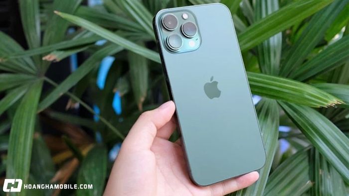 gia-iphone-13-thuong-cap-nhat-bang-gia-iphone-13-series-moi-nhat-7