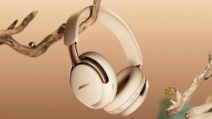 Bose trình làng thế hệ thứ hai của mẫu tai nghe QuietComfort Ultra.