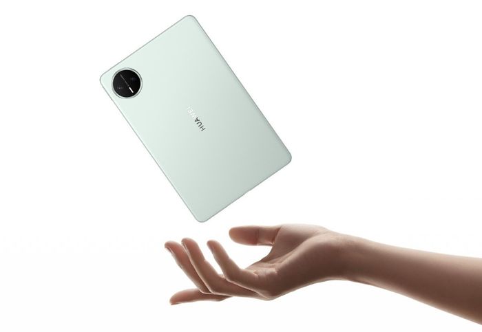 Huawei MatePad Mini sở hữu kích thước nhỏ gọn