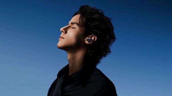 Inspire XP1 là mẫu earbuds in-ear, được tinh chỉnh bởi Bose, hỗ trợ Dolby Audio, mang đến trải nghiệm âm thanh sống động và đầy ấn tượng.