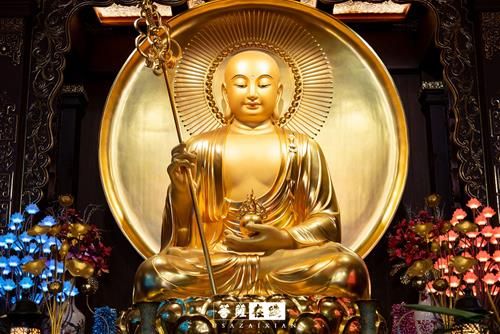 cuộc đời Địa Tạng Vương Bồ Tát