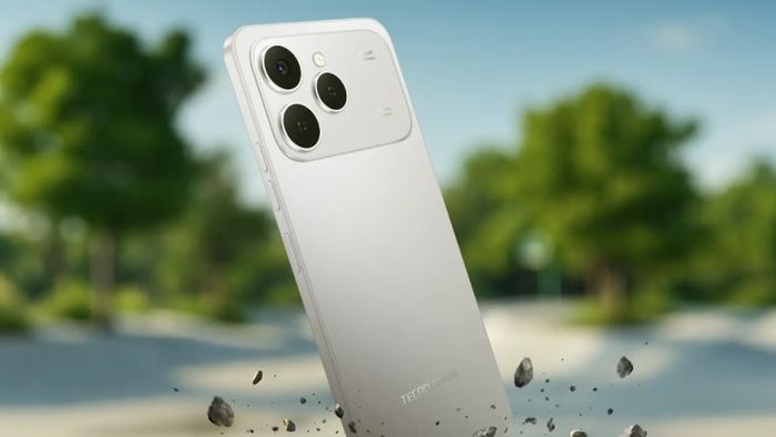 tecno-spark-40-3