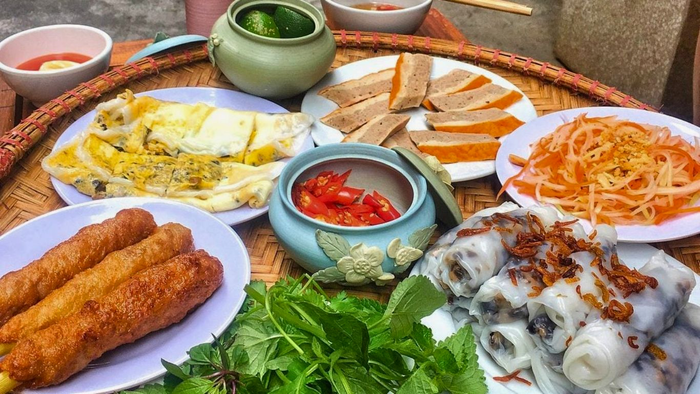 Hanoi Travel Guide What to Eat, Where to Go, and a Unique Experience at H2M Tattoo Studio 2.png
