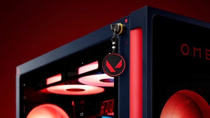 PC OMEN 35L VALORANT đi kèm với móc khóa nam châm Buddy độc quyền, mang đậm dấu ấn của trò chơi.