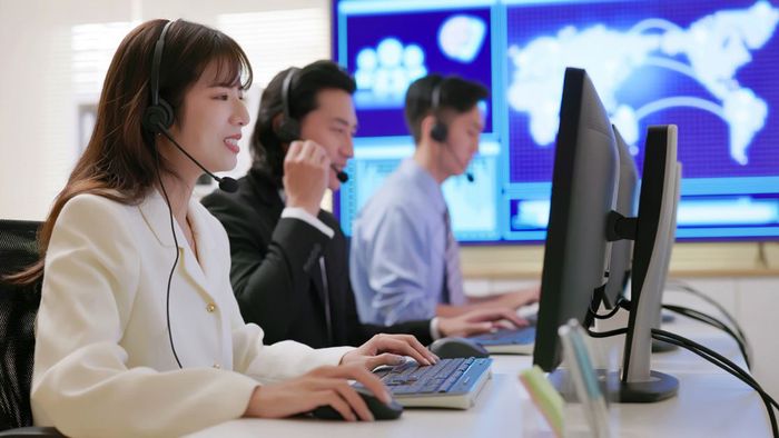 Liên hệ bộ phận hỗ trợ của game để yêu cầu hướng dẫn cách hoàn tiền nạp