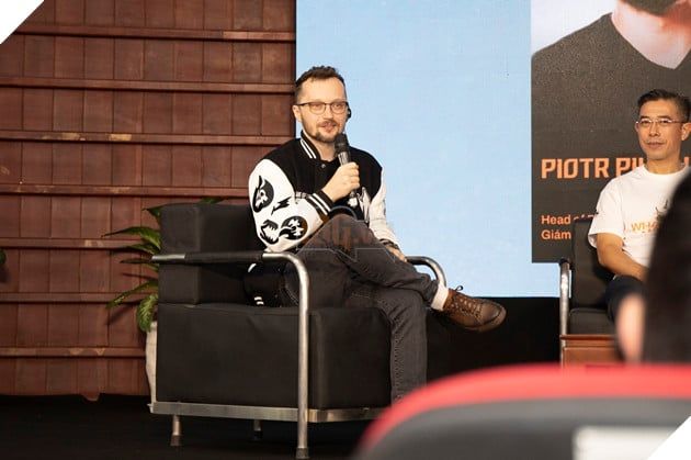 Ông Piotr Pilich, Giám đốc Sản phẩm Esports tại LCP
