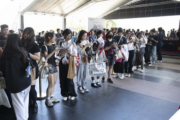 LCP 2025: Hàng Ngàn Người Hâm Mộ Tụ Tập Tại Cung Tiên Sơn Trong Tuần Lễ Chung Kết