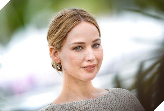 Chân dung nữ minh tinh Jennifer Lawrence.