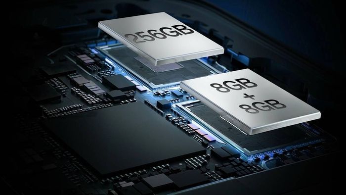 OPPO A6 Pro 4G sở hữu bộ nhớ trong khá lớn, mang đến không gian lưu trữ rộng rãi cho người dùng.