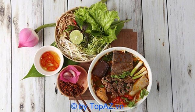 Quán bún bò Huế ở TPHCM với mức giá phải chăng