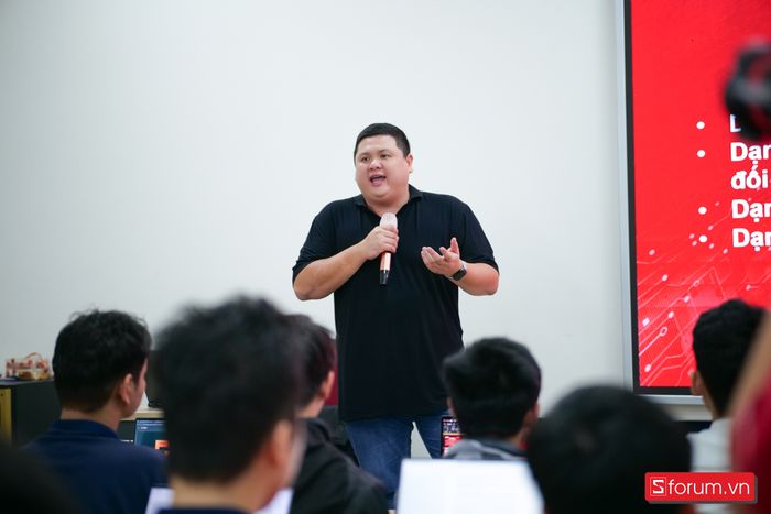Hình ảnh tại S-Camp 2025: Trải nghiệm và hoạt động tại workshop
