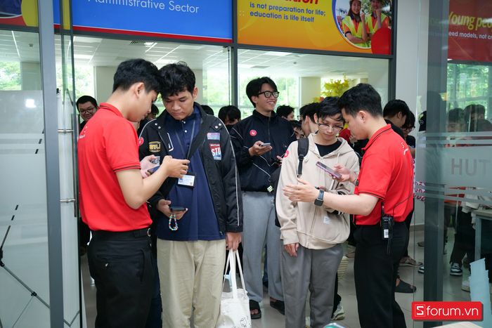 Hình ảnh tại S-Camp 2025: Các hoạt động và trải nghiệm workshop hấp dẫn
